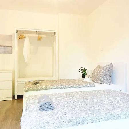Moderne Und Sehr Zentral Gelegene Apartment *