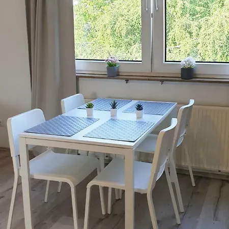 Moderne Und Sehr Zentral Gelegene