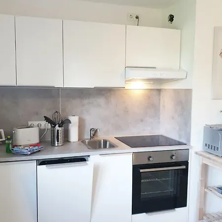 Moderne Und Sehr Zentral Gelegene Apartment Neuss